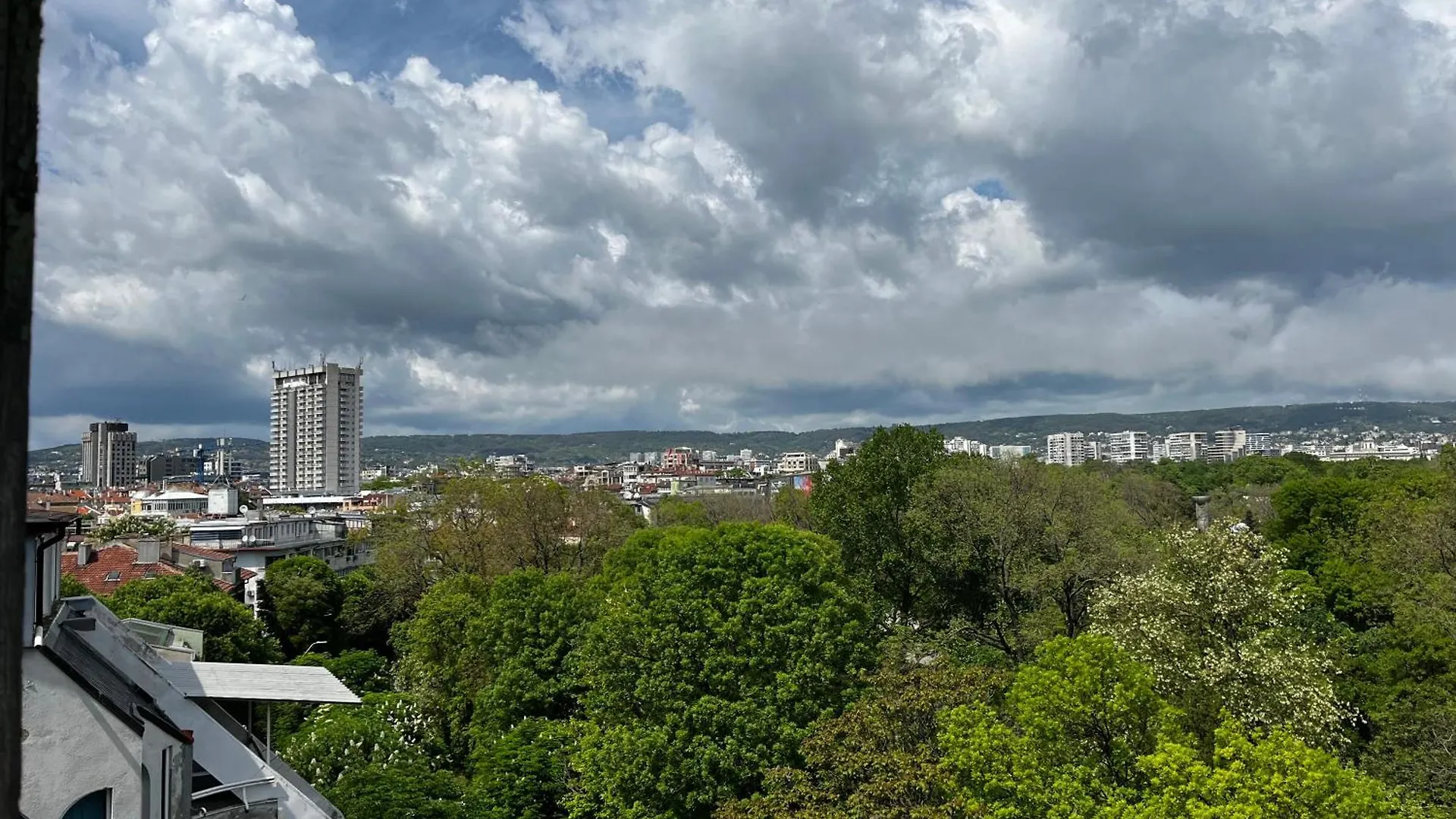 Glarus Apartment Wiht Infinity Sea View Varna